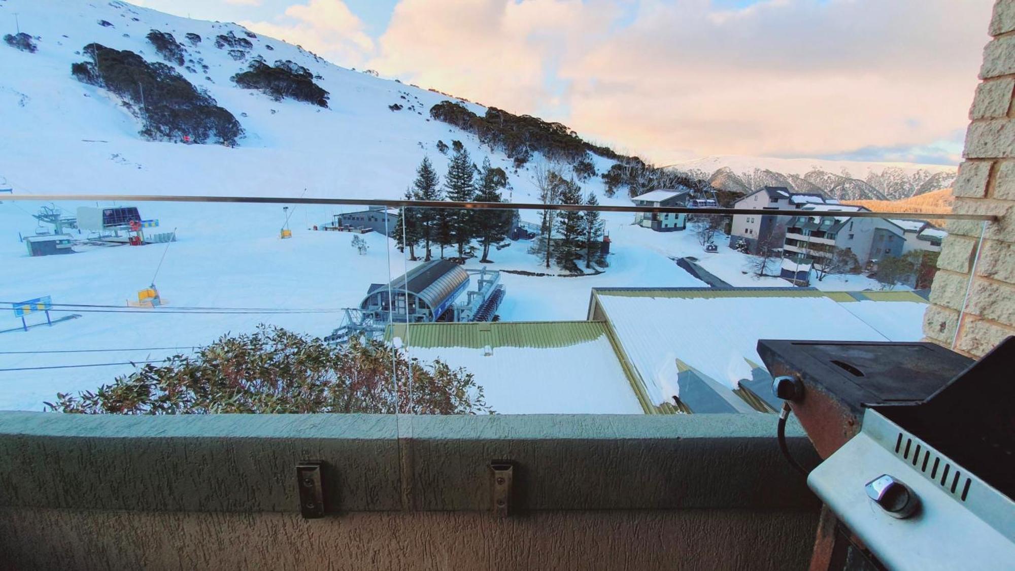 Alpine View Apartments Falls Creek Buitenkant foto